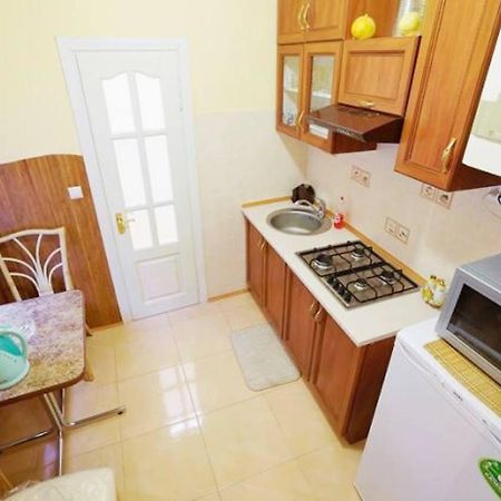 Apartment Veronica In Center Львов Экстерьер фото