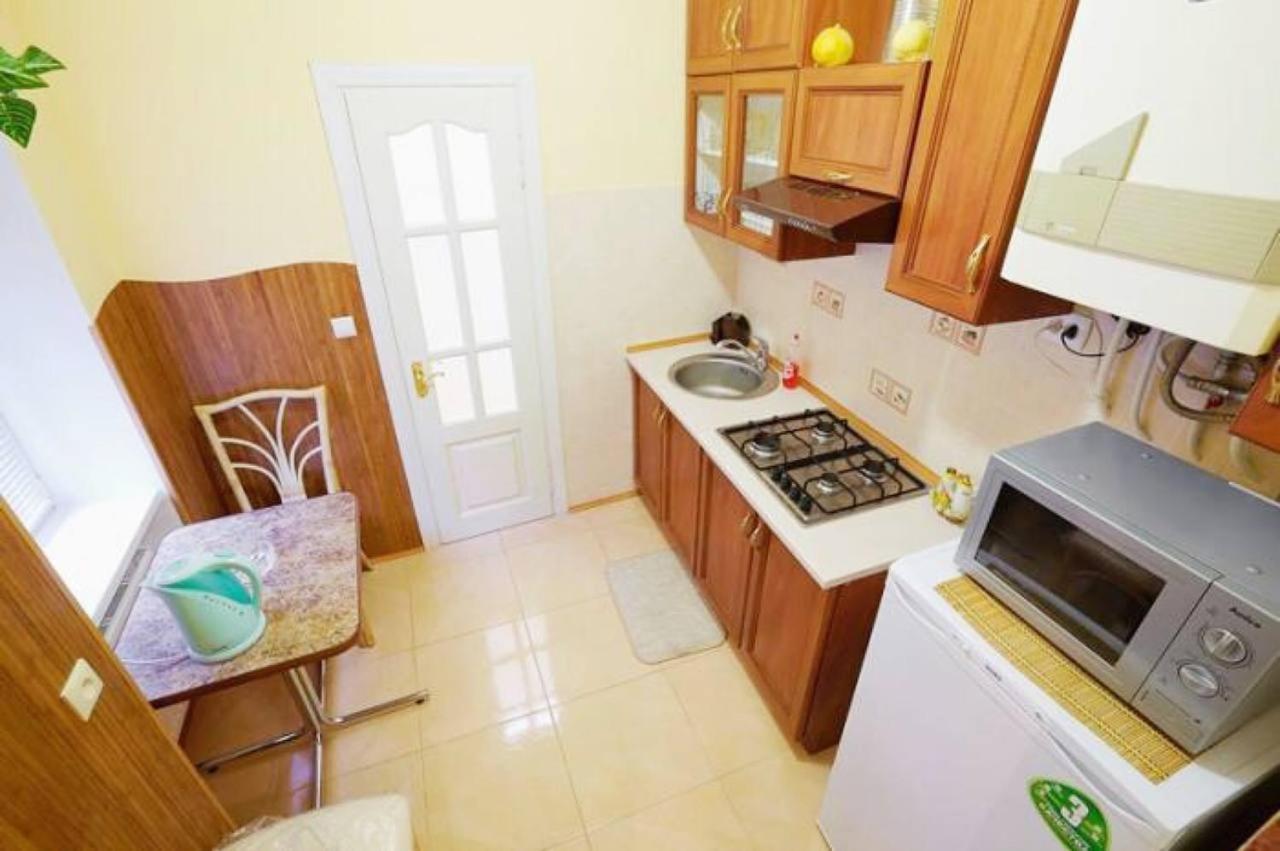 Apartment Veronica In Center Львов Экстерьер фото