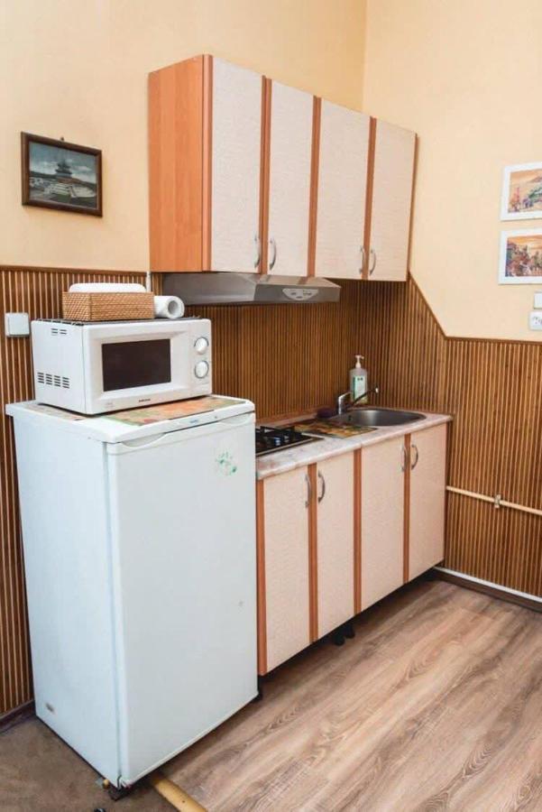Apartment Veronica In Center Львов Экстерьер фото