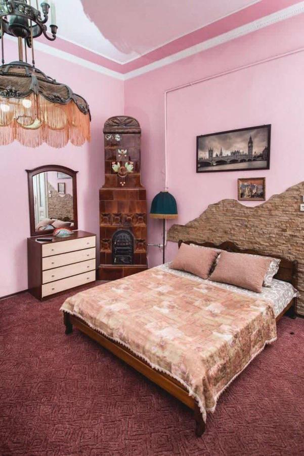 Apartment Veronica In Center Львов Экстерьер фото